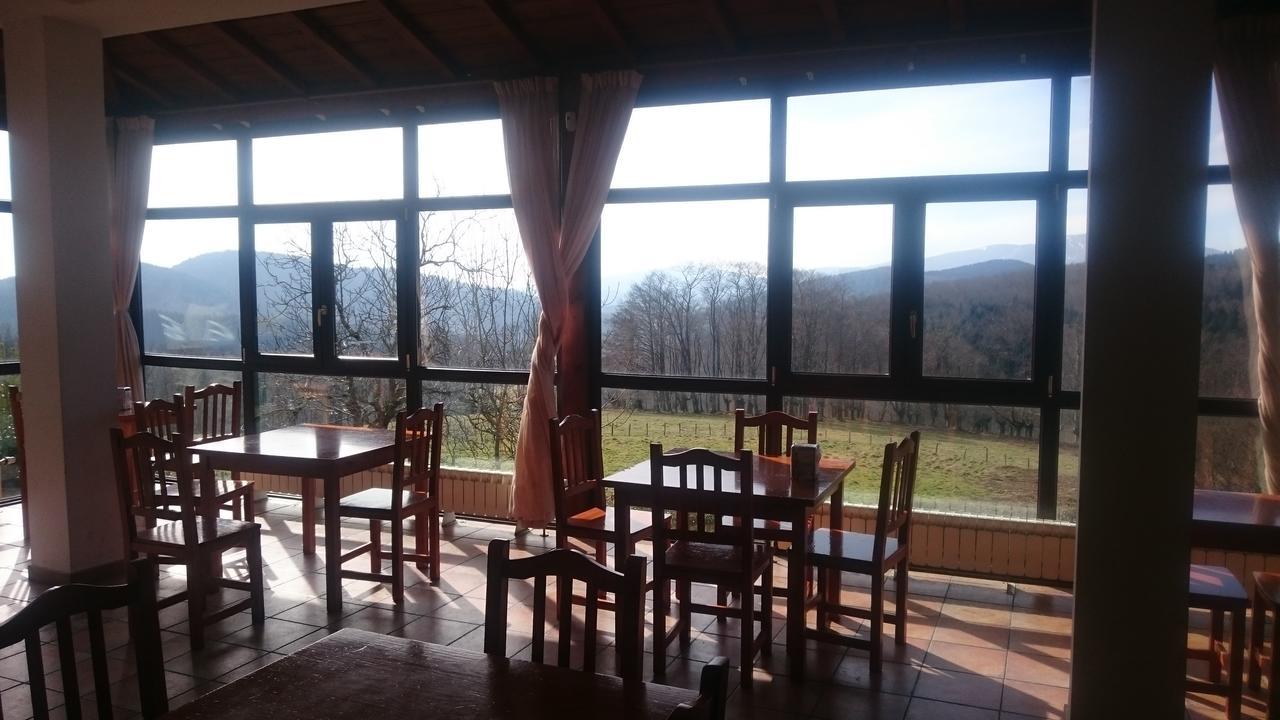Hotel Santuario Urkiola - Lagunetxea Urquiola Esterno foto