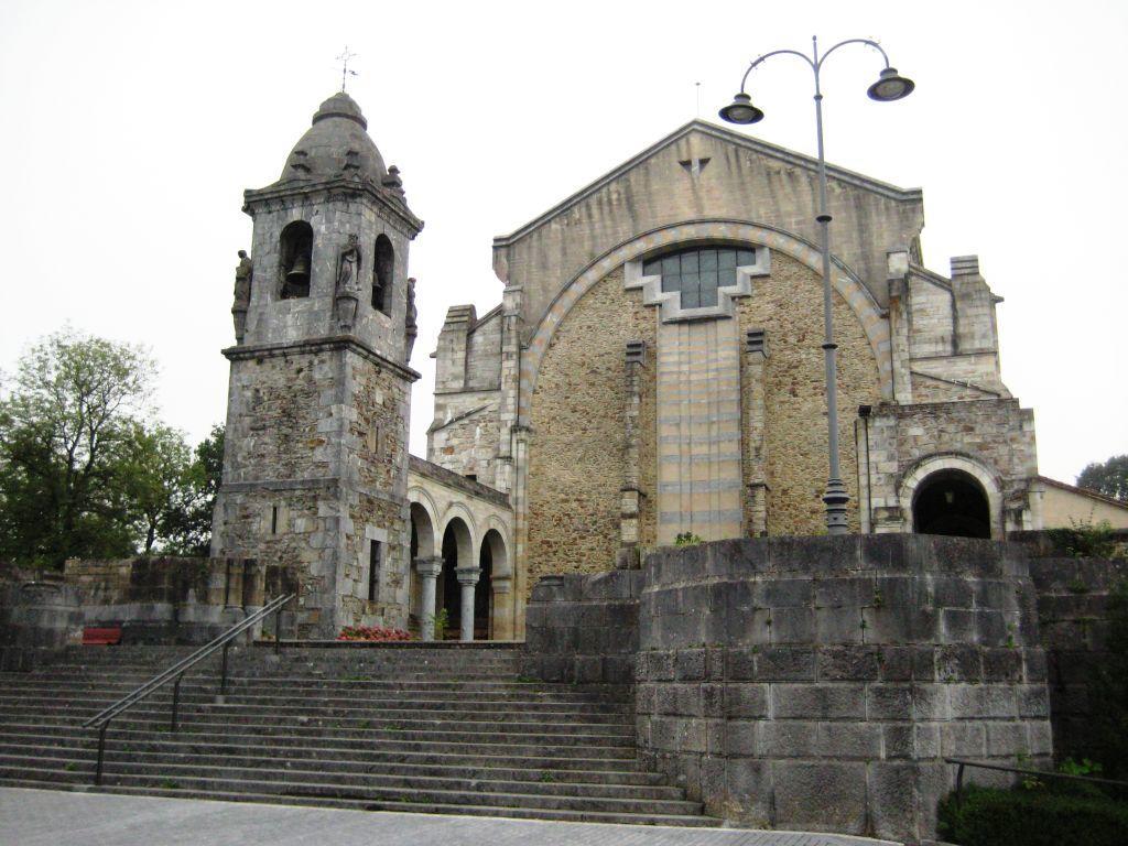 Hotel Santuario Urkiola - Lagunetxea Urquiola Esterno foto